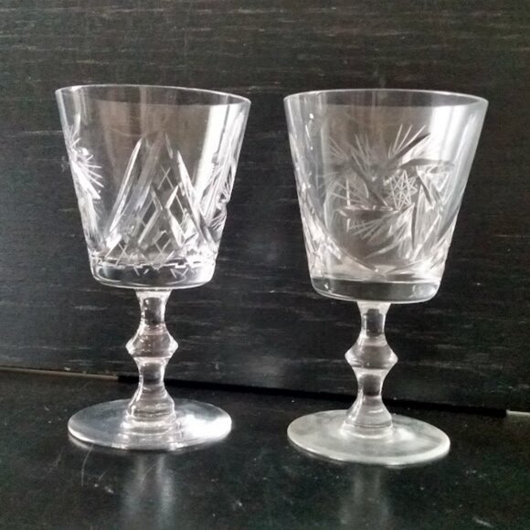 Crystal Pinwheel Wine Glasses set of THREE - Picture 1 of 9